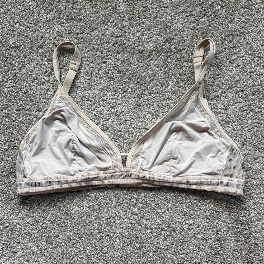Lively Cream Bralette